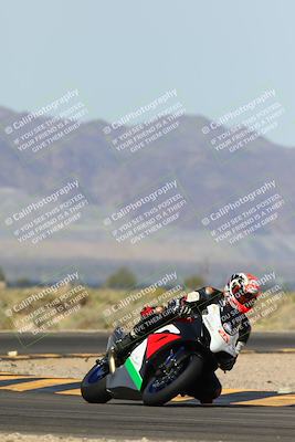 media/Mar-09-2024-SoCal Trackdays (Sat) [[bef1deb9bf]]/4-Turn 16 (1045am)/